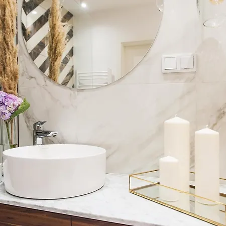 Bed&bath Kazimierz Διαμέρισμα *